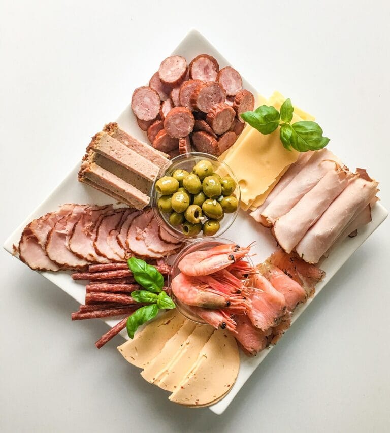 Honey powder used in sausages and cured meat products